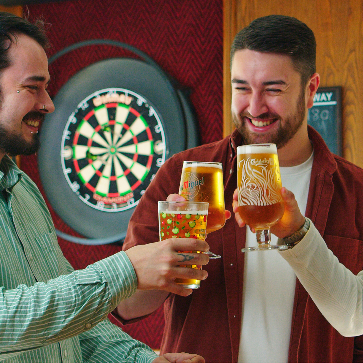 Raise a glass This Father's Day at The Black Swan in Driffield!